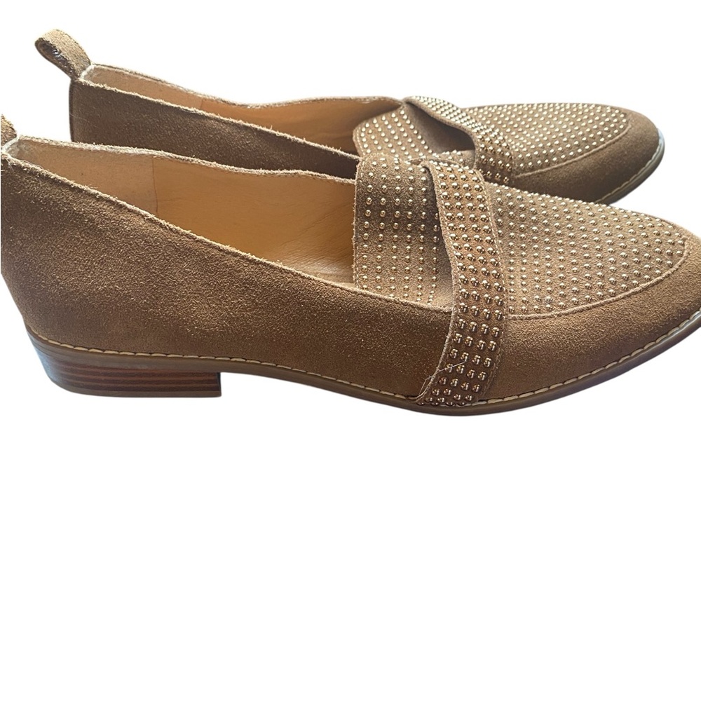 Crown vintage women’s size 10M brown suede leather studded gold loafers workwear